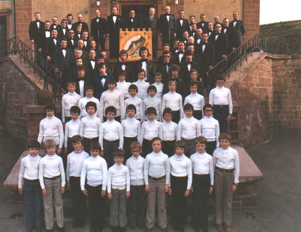 bild025_MGV1977_mit_Knabenchor