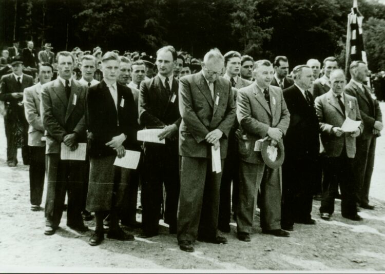 MGV_Sportplatzeinweih_1954_2